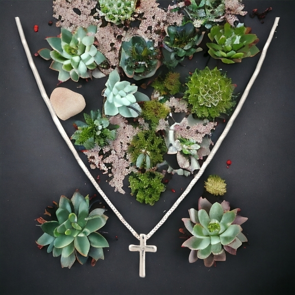 Silver Tone Necklace With Cross Pendant Adjustable - Picture 7 of 11